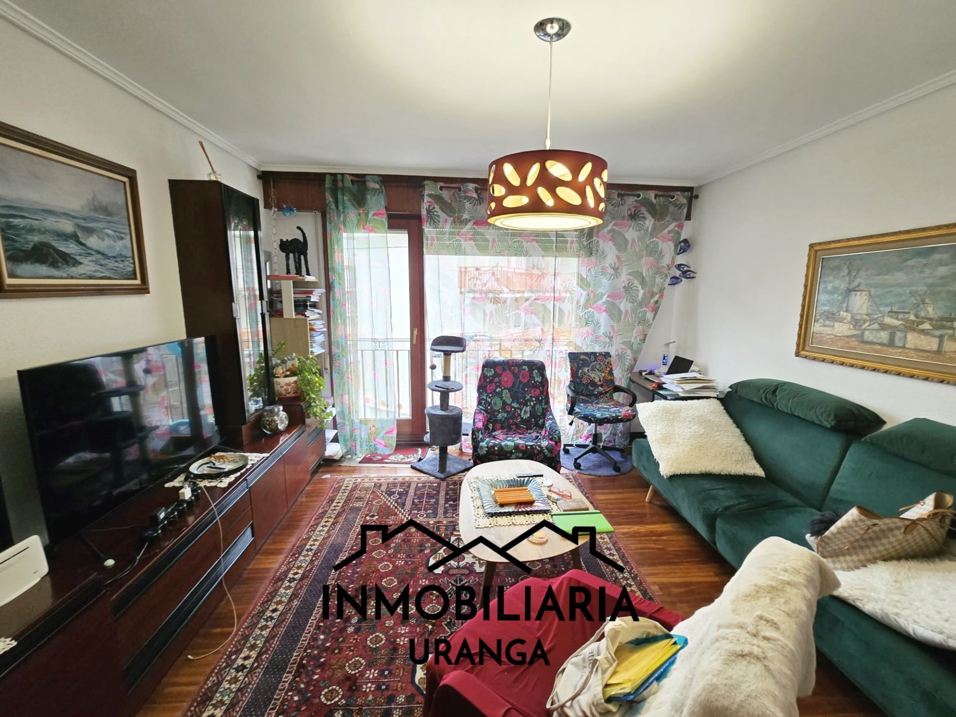 Living room of Flat for sale in Castro-Urdiales  with Heating and Storage room