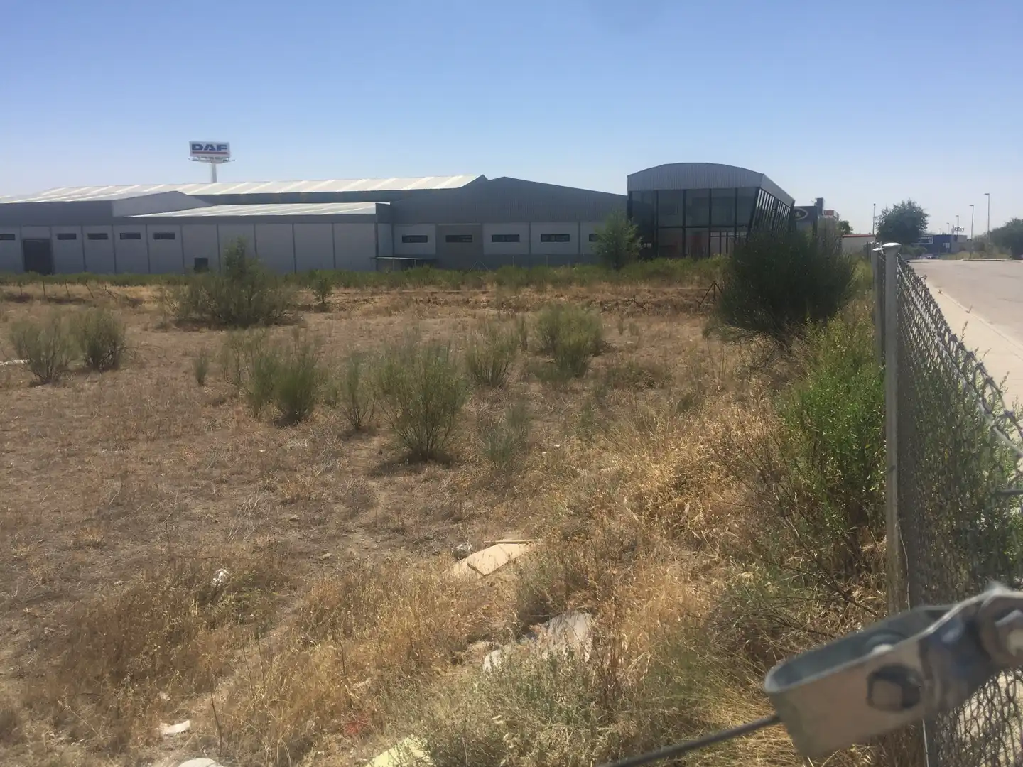 Terreny industrial en venda a Altos del Olivar - El Caracol