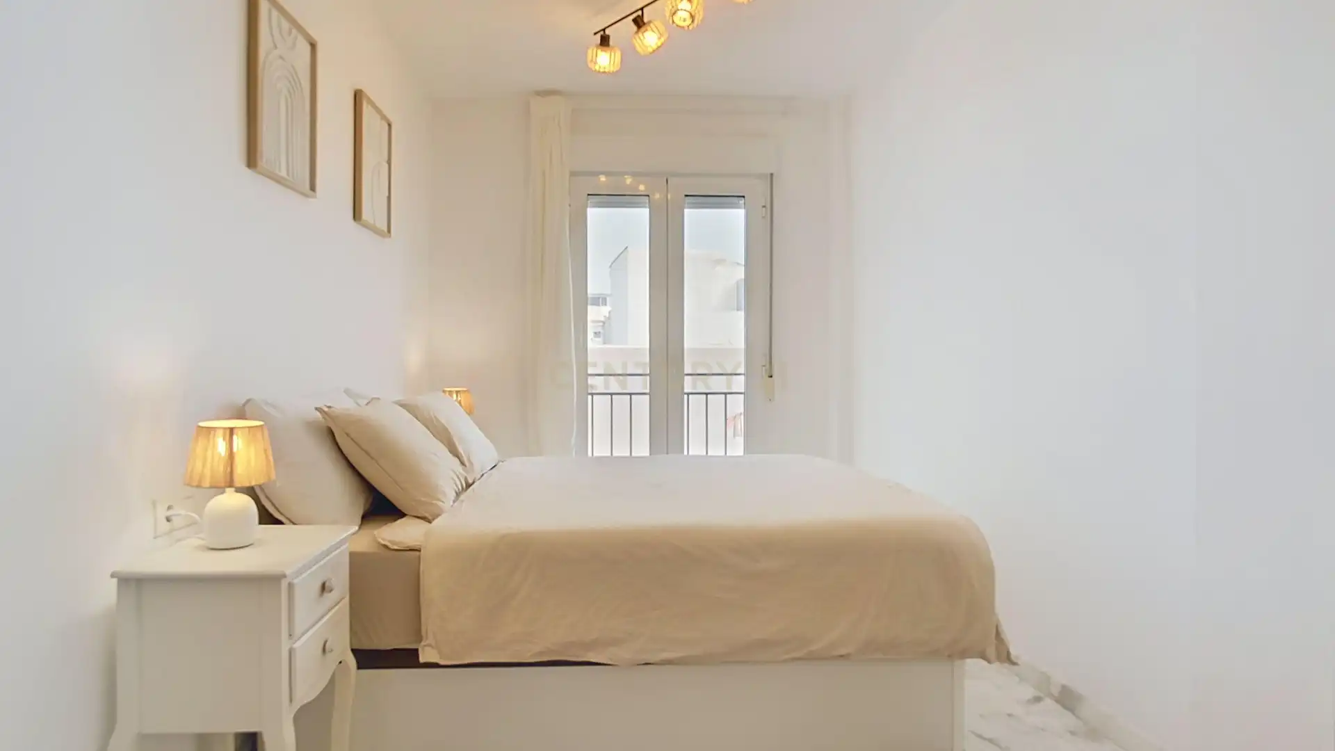 Schlafzimmer von Wohnungen zur Miete in Mijas mit Klimaanlage, Ofen und Waschmaschine