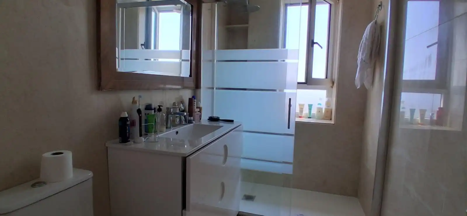 Bathroom of Flat for sale in Santander  with Heating, Terrace and Storage room