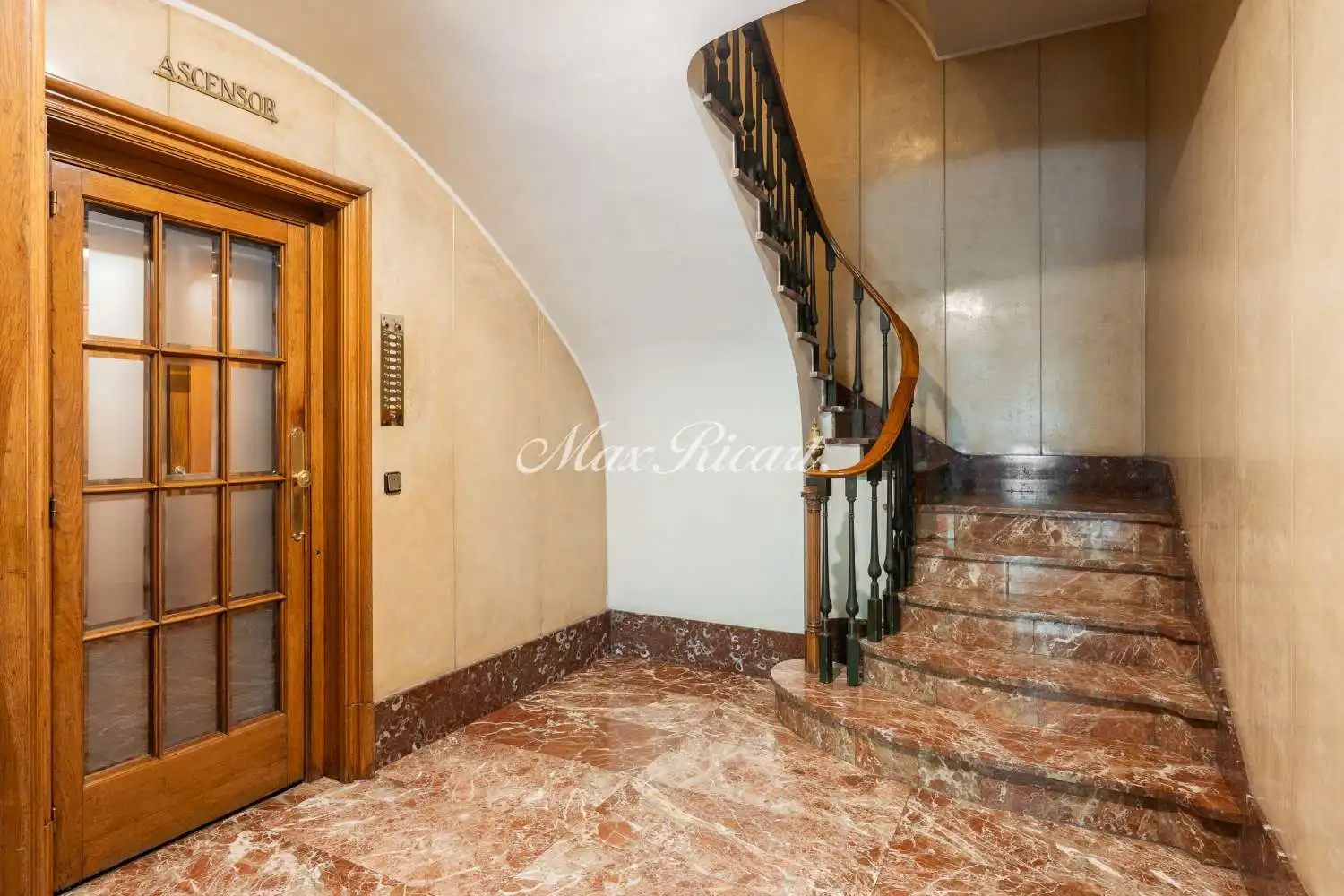 Piso de alquiler en Barcelona con Aire acondicionado, Calefacción y Terraza