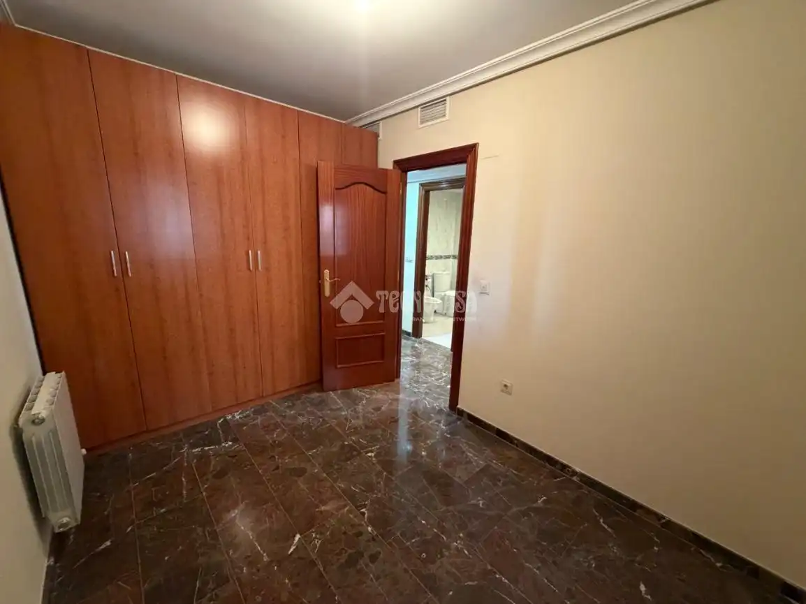 Schlafzimmer von Wohnung zum Verkauf in Jaén mit Terrasse