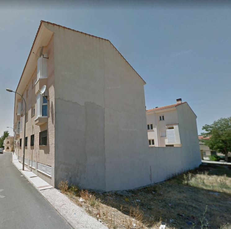 Box room for sale in Pulgar