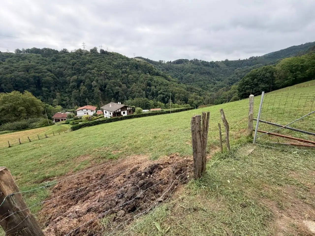 Houses for sale in Hernialde  with Private garden, Terrace and Furnished