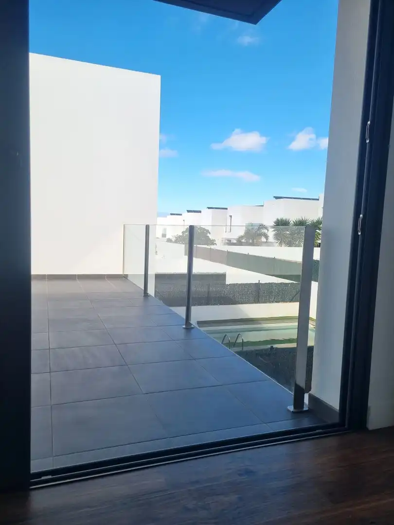 Terrassa de Dúplex en venda en La Oliva amb Jardí privat, Traster i Piscina