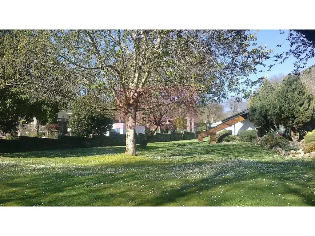 Jardí de Casa o xalet en venda en Lugo