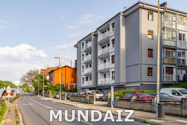 Piso en Venta en Intxaurrondo