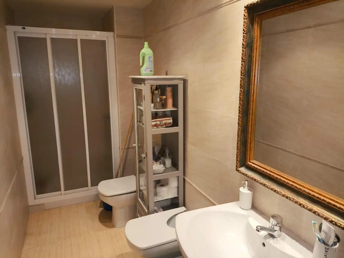 Flat for sale in Calle VILLA AMPARO, Laxe