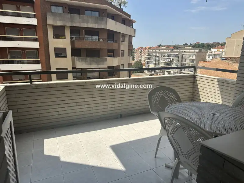 Pis amb terrassa en venda a Passeig de l'Estació, imagen 4