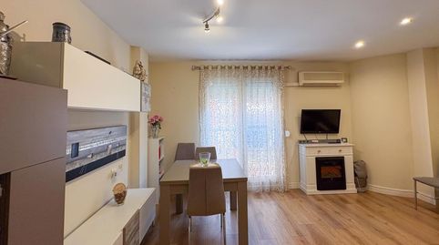 Foto 3 de Piso en venta en Carrer Taronger, Nuevo Centro, Sagunto / Sagunt