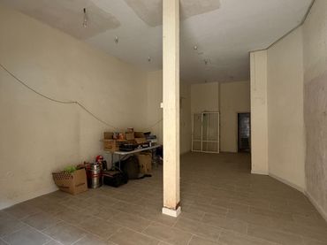 Local comercial en venta en Monóvar  / Monòver