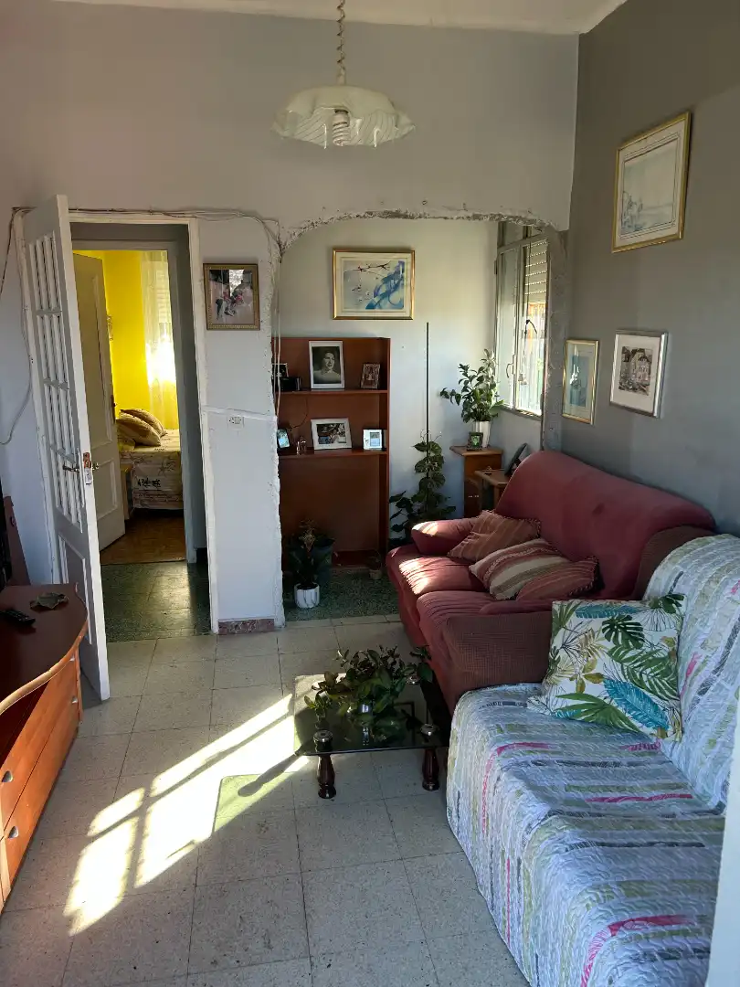 Sala d'estar de Casa o xalet en venda en Pontevedra Capital  amb Moblat