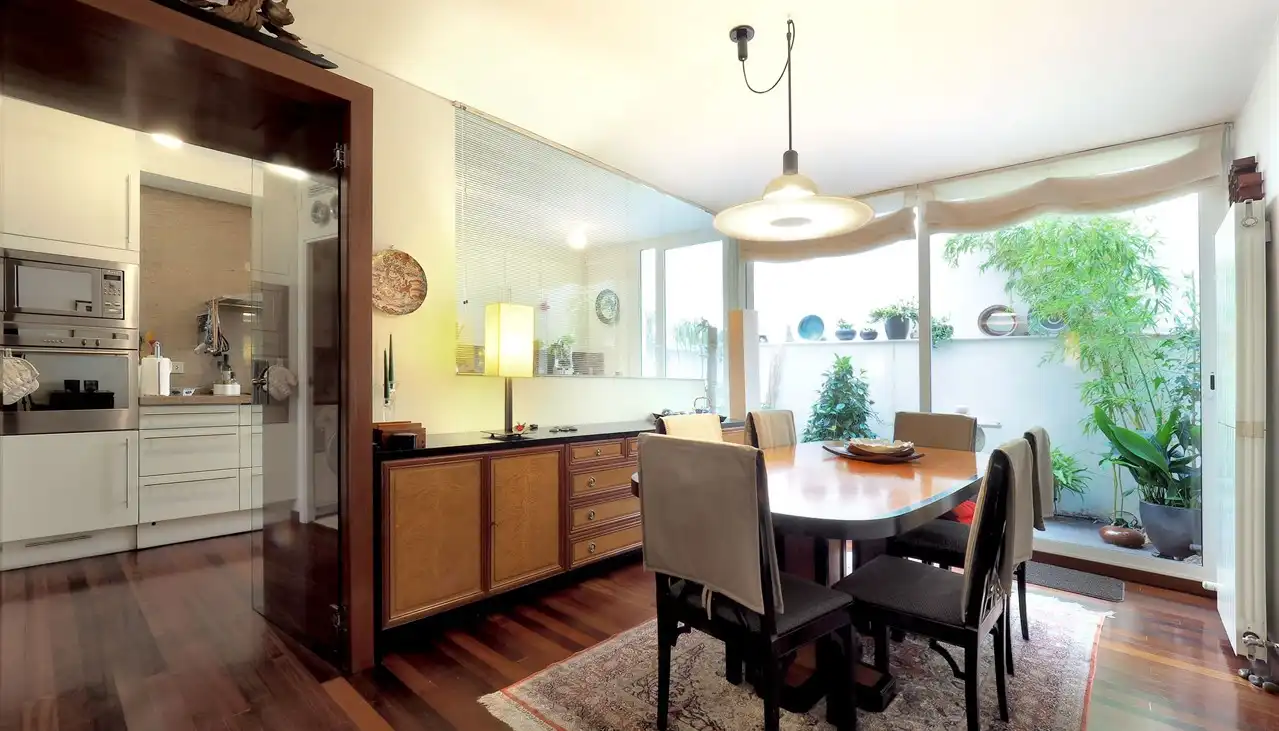 Dining room of Houses for sale in Barcelona  with Parquet flooring, Terrace and Furnished