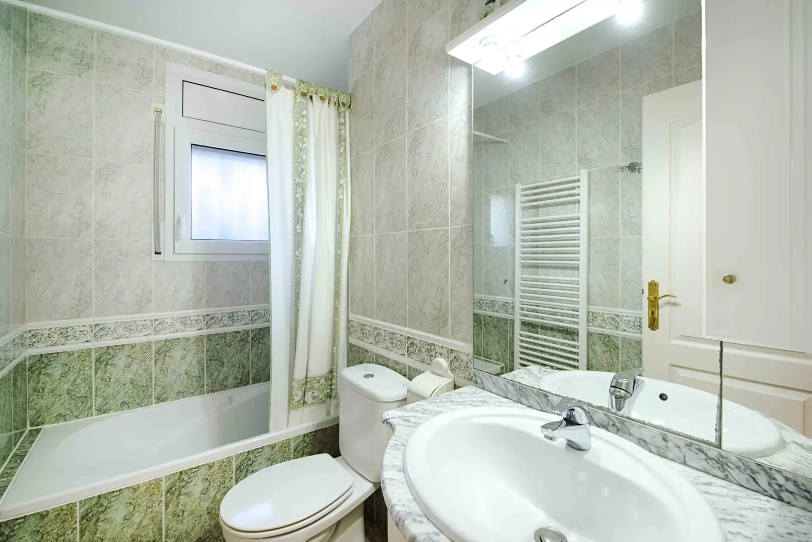 Chalet con piscina en venta en Carrer Llobregat, imagen 31