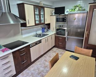 Kitchen of House or chalet for sale in Talavera de la Reina  with Heating, Parquet flooring and Terrace