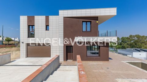 Foto 3 de Casa o chalet en venta en Sant Esteve Sesrovires, Barcelona