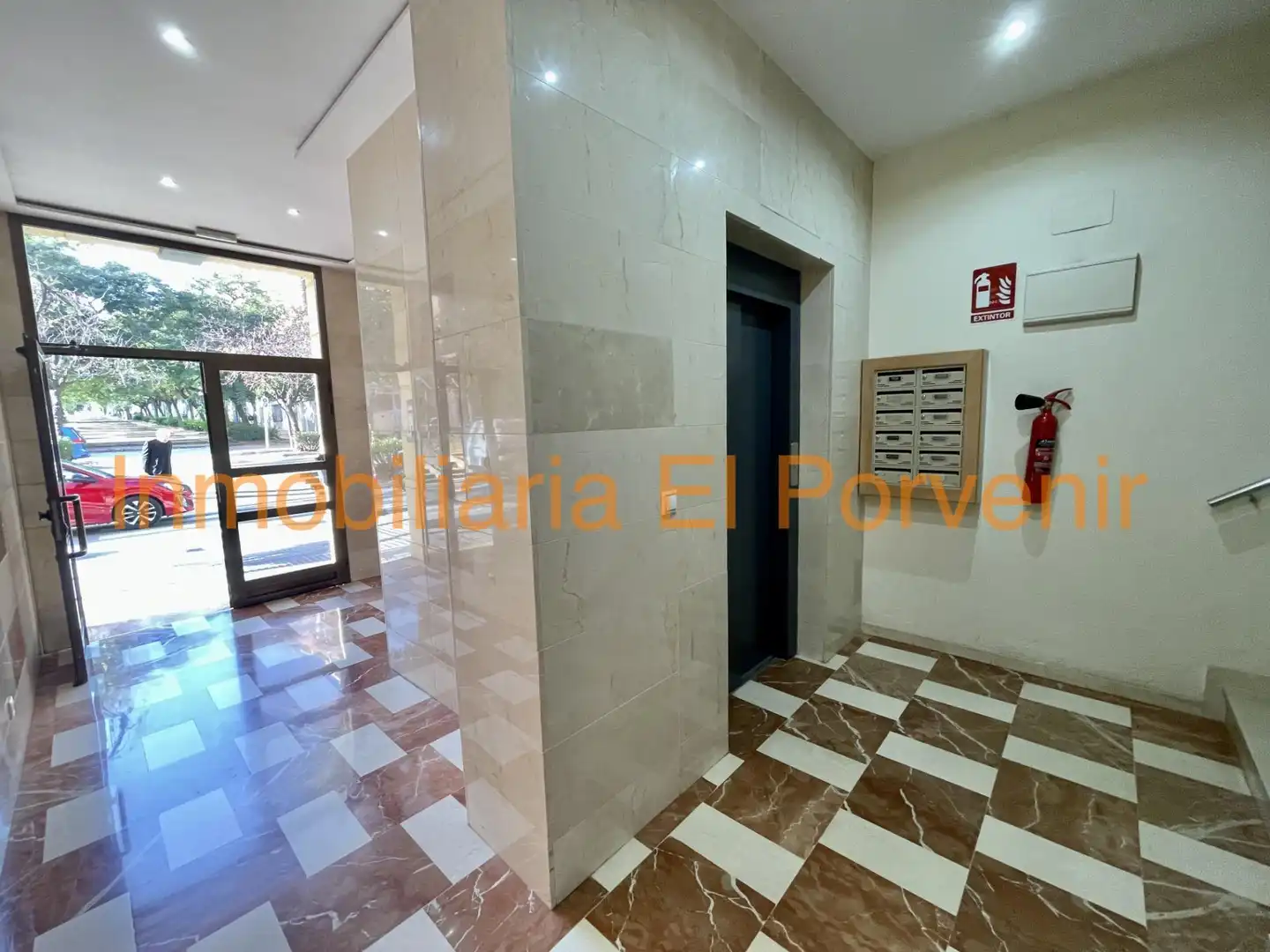 Flat for rent in Torrent  with Air Conditioner, Storage room and Balcony