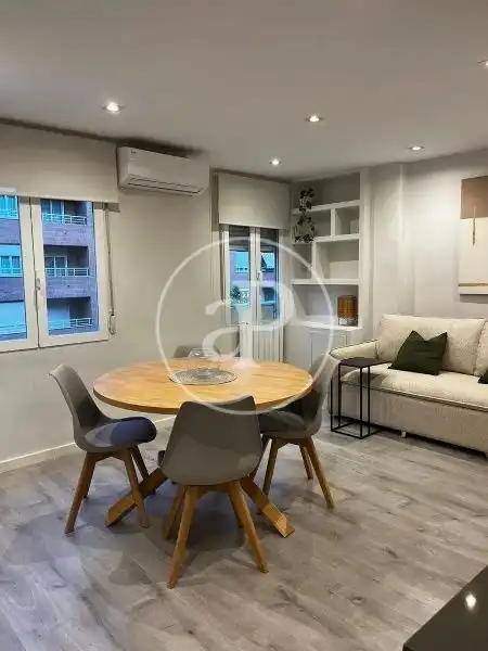 Dining room of Flat for rent in  Valencia Capital  with Air Conditioner, Heating and Furnished