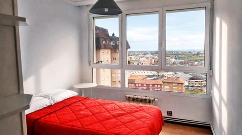 Foto 5 de Pis de lloguer a Avenida Herrera Oria, Cuatro Caminos, Santander