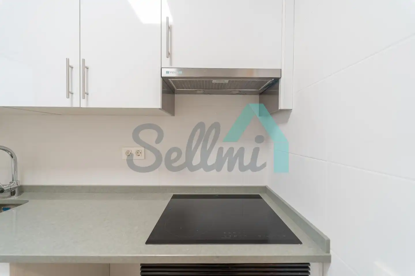 Kitchen of Flat for sale in Oviedo   with Heating, Parquet flooring and Storage room