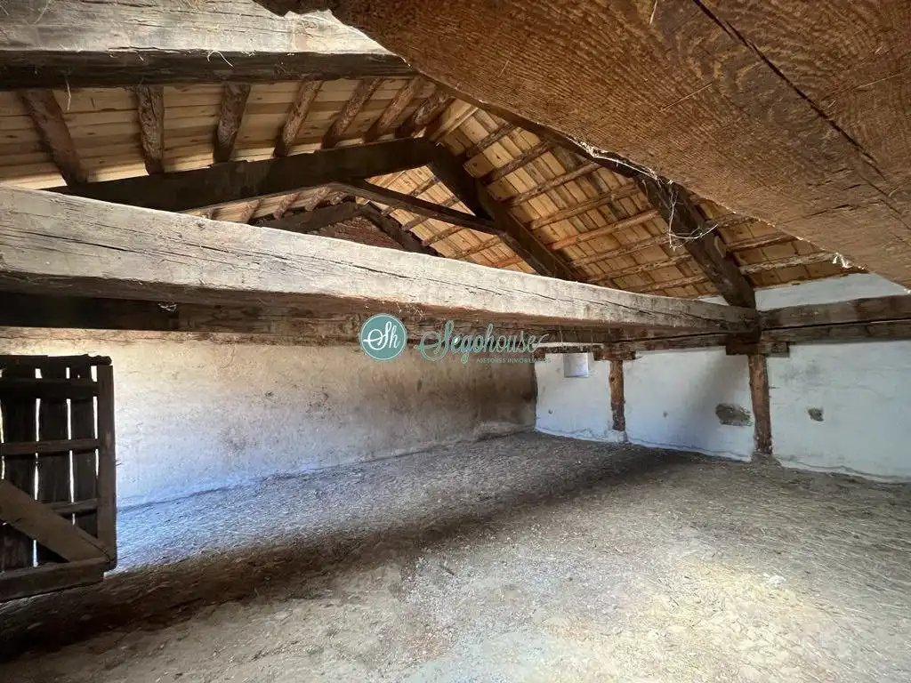 Fabrikhallen zur Miete in Segovia