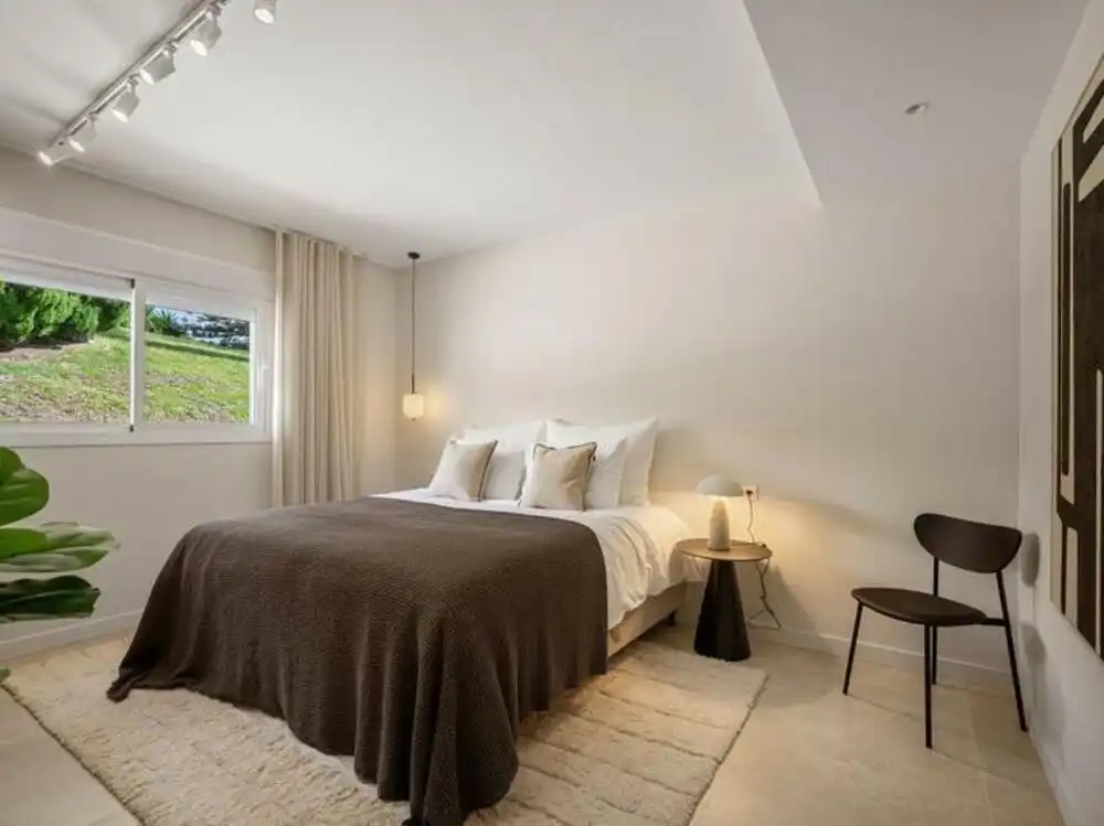 Reihenhaus mit Pool zum Verkauf in Nueva Andalucía, imagen 10