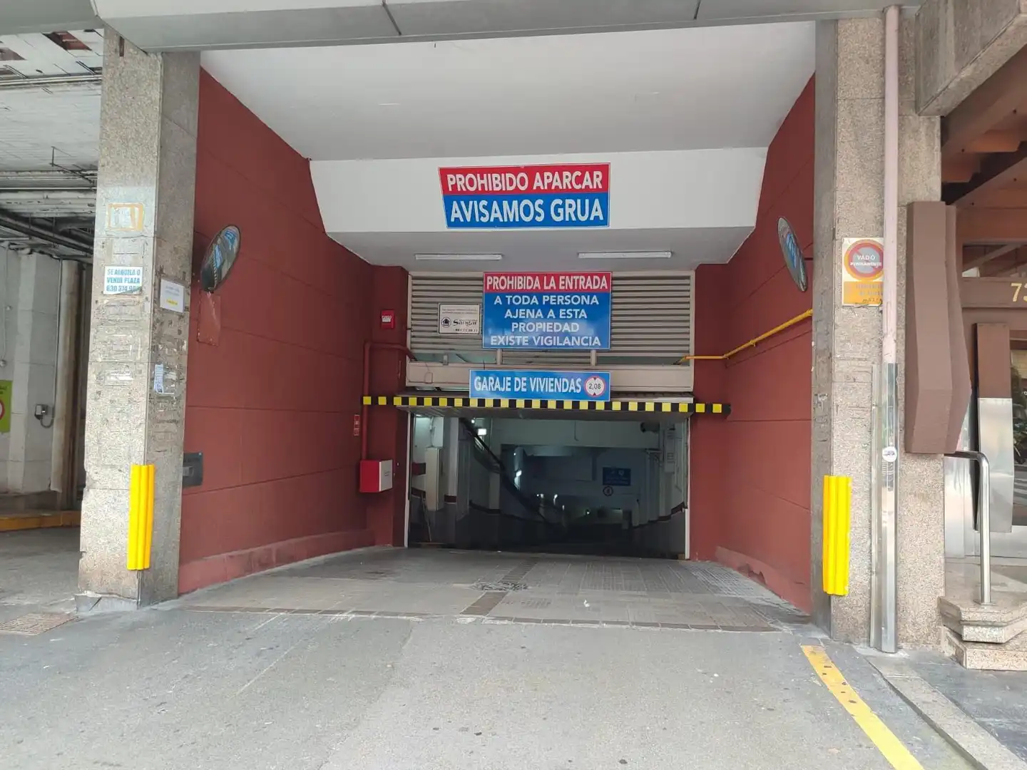 Aparcament de Garatge en venda en Oviedo 