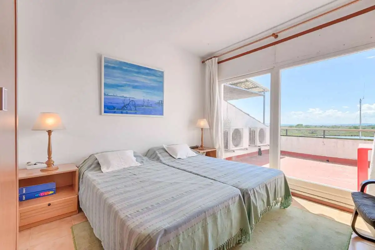Bedroom of Detached homes for sale in Roses  with Terrace