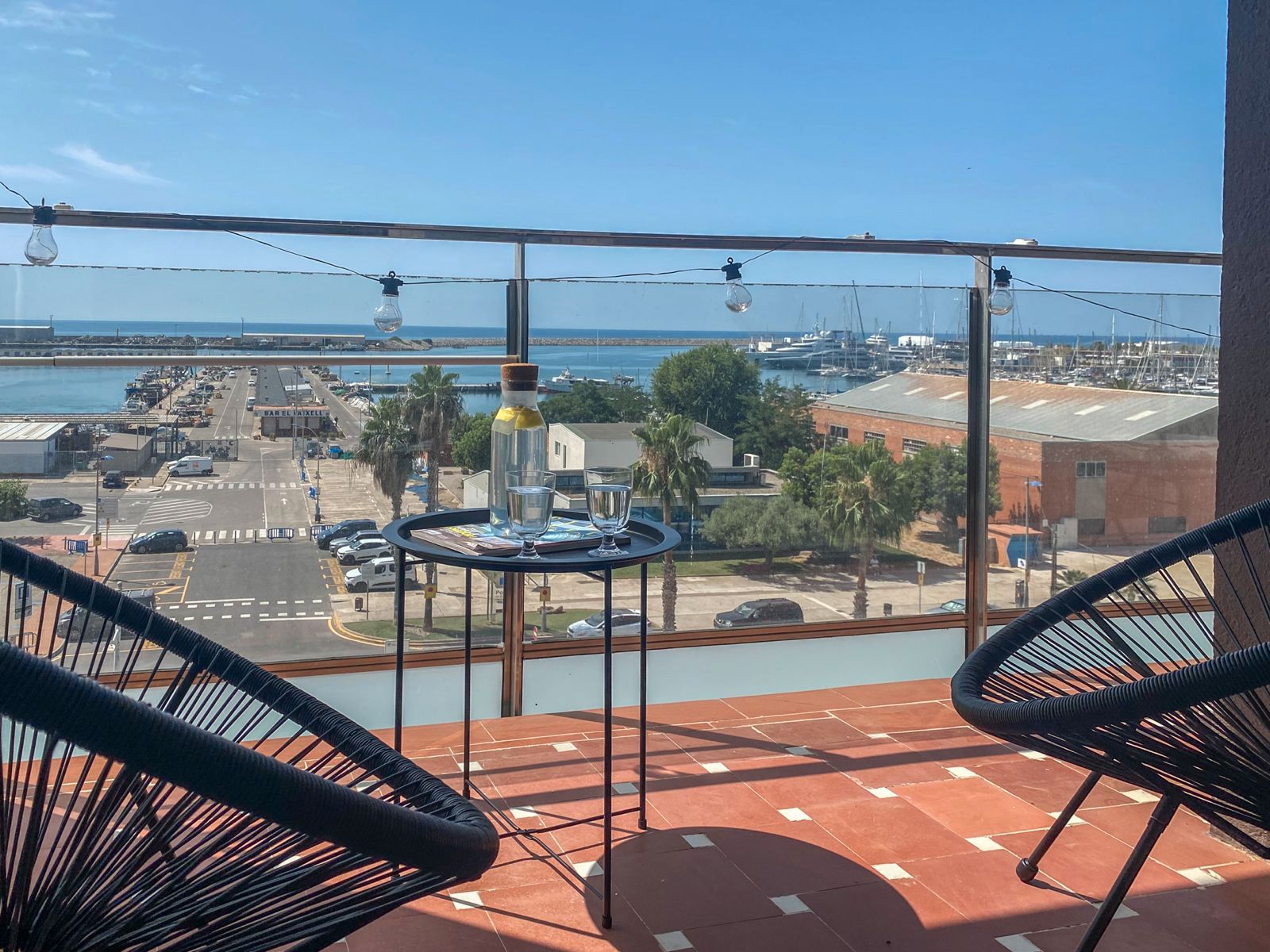 Terrace of Flat for sale in Vilanova i la Geltrú  with Air Conditioner, Heating and Oven