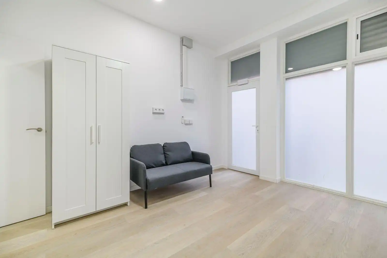 Estudio en venta en Viladecans con Parquet