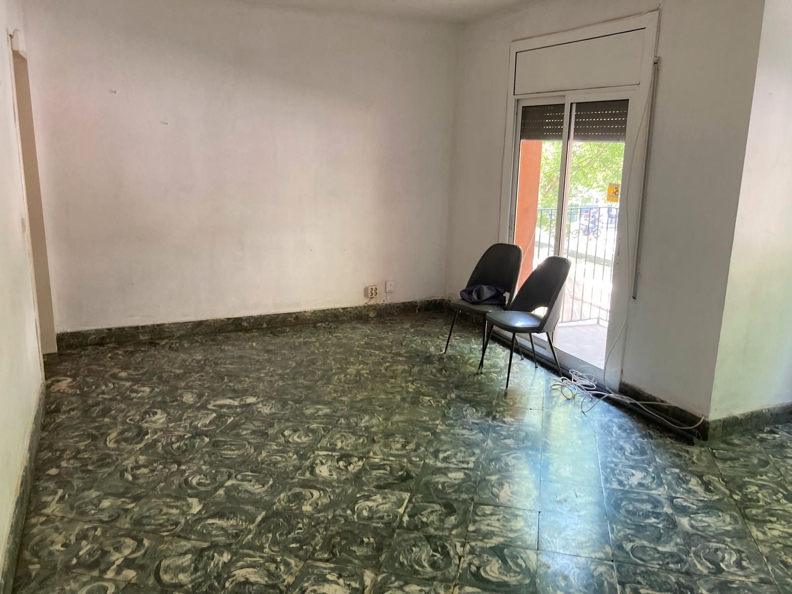 Flat for sale in Sant Adrià de Besòs  with Balcony