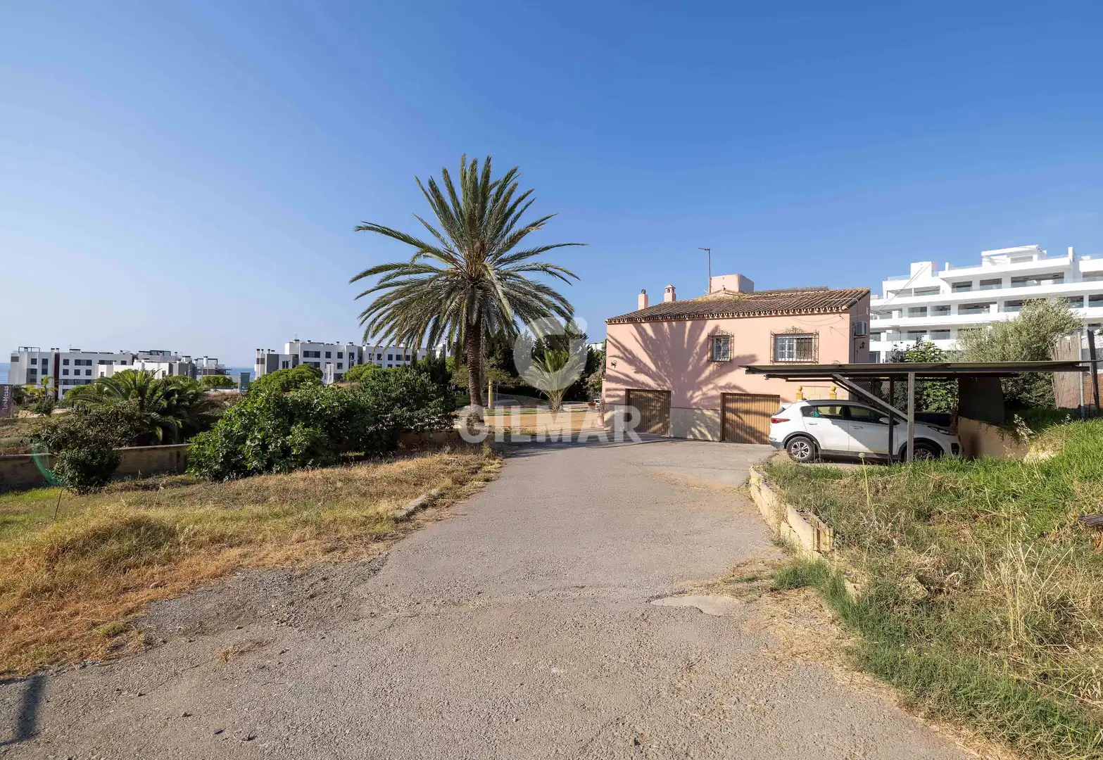Houses for sale in Estepona  with Heating, Private garden and Swimming Pool