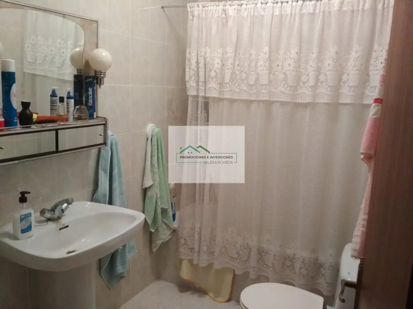 Bany de Casa o xalet de lloguer en Campillo de Altobuey amb Moblat