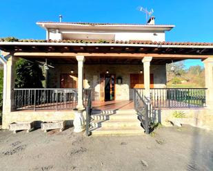 Vista exterior de Casa o xalet en venda en Ames amb Calefacció, Jardí privat i Terrassa