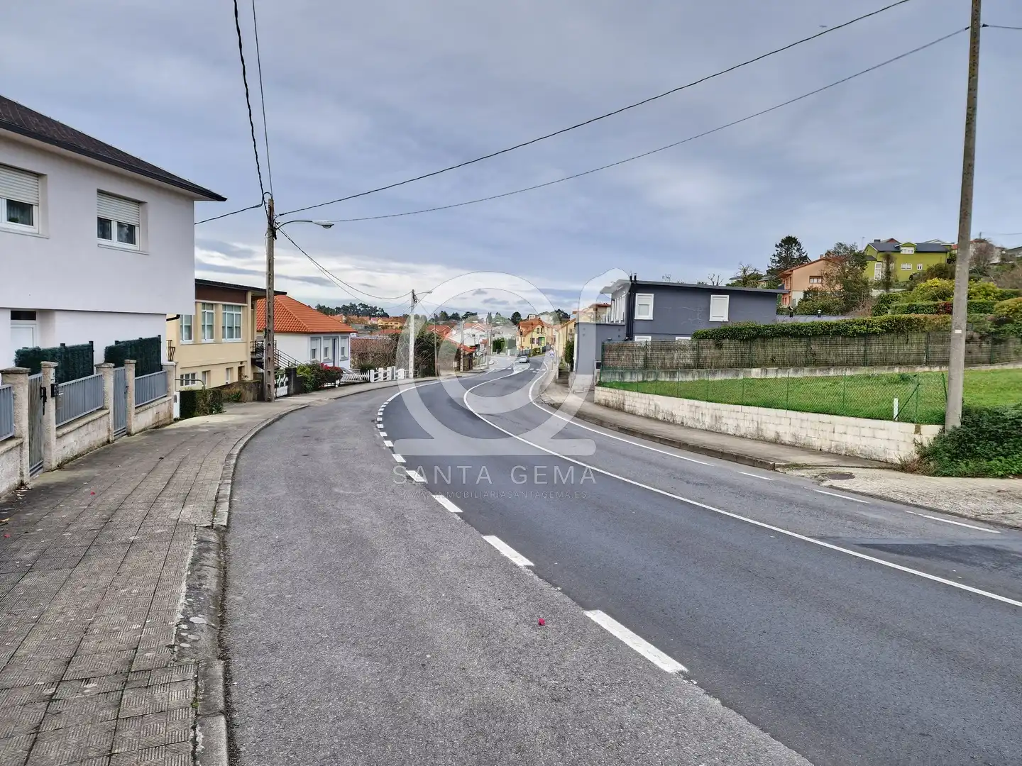 Außenansicht von Residential zum Verkauf in Oleiros