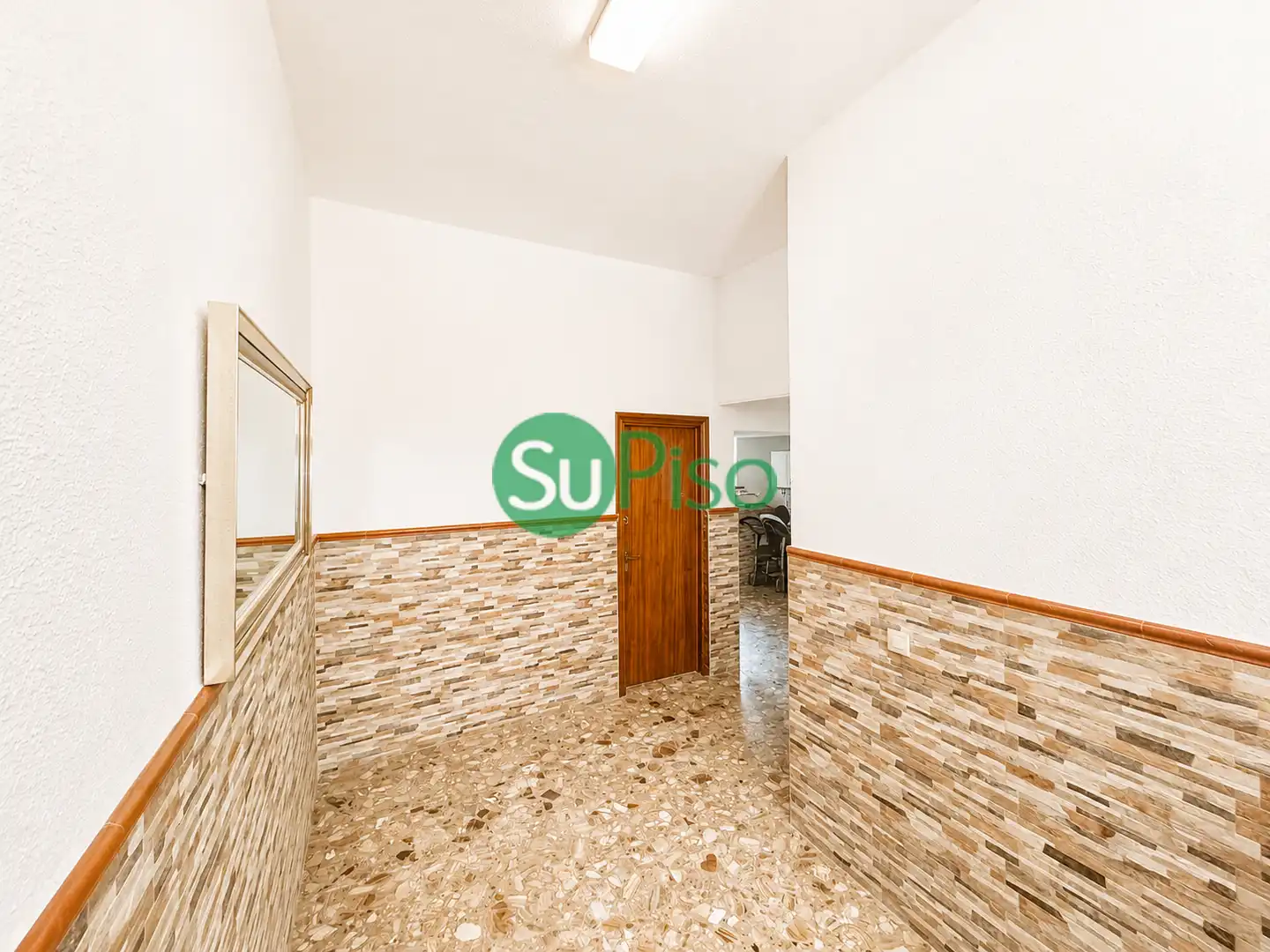Wohnung zum Verkauf in Borox mit Heizung, Terrasse und Möbliert