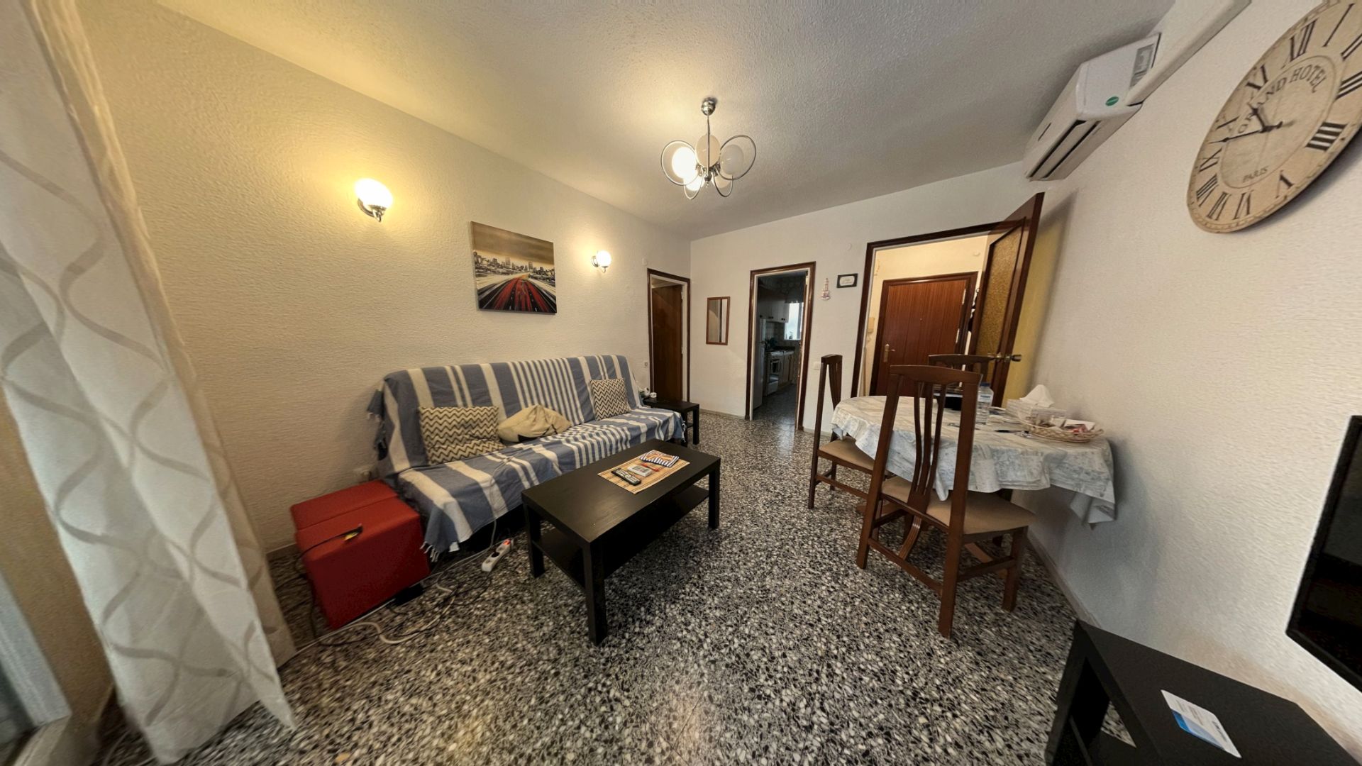 Living room of Flat for sale in Alicante / Alacant  with Air Conditioner, Furnished and Oven