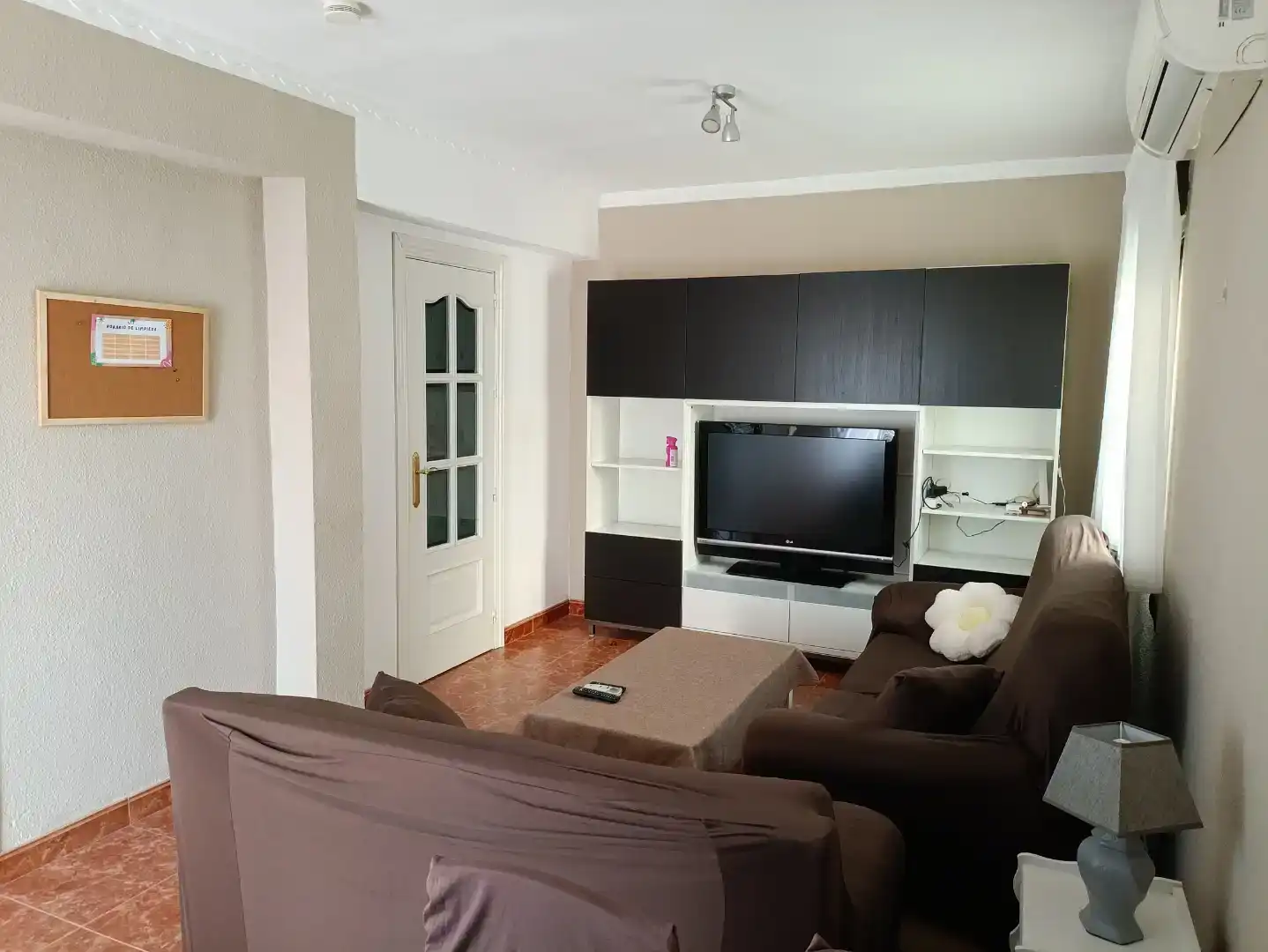 Sala d'estar de Pis en venda en  Granada Capital amb Aire condicionat