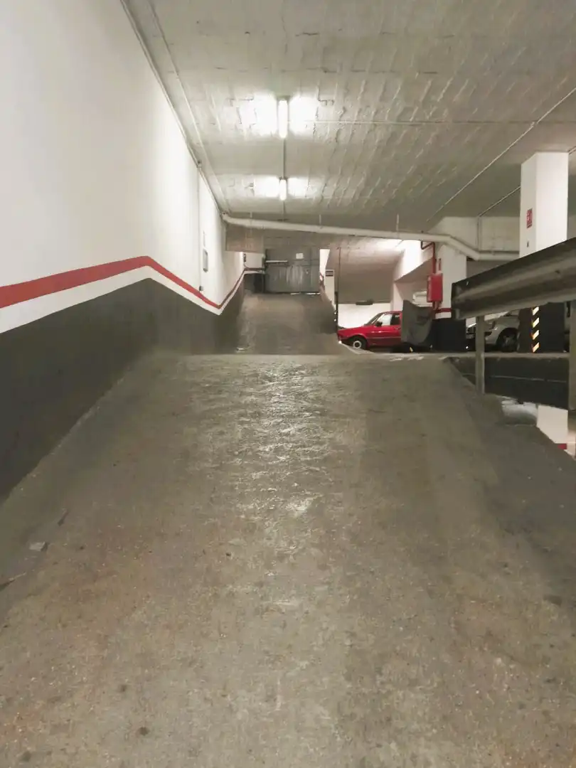 Einzelparkplatz zum Verkauf in Sant Andreu, imagen 9