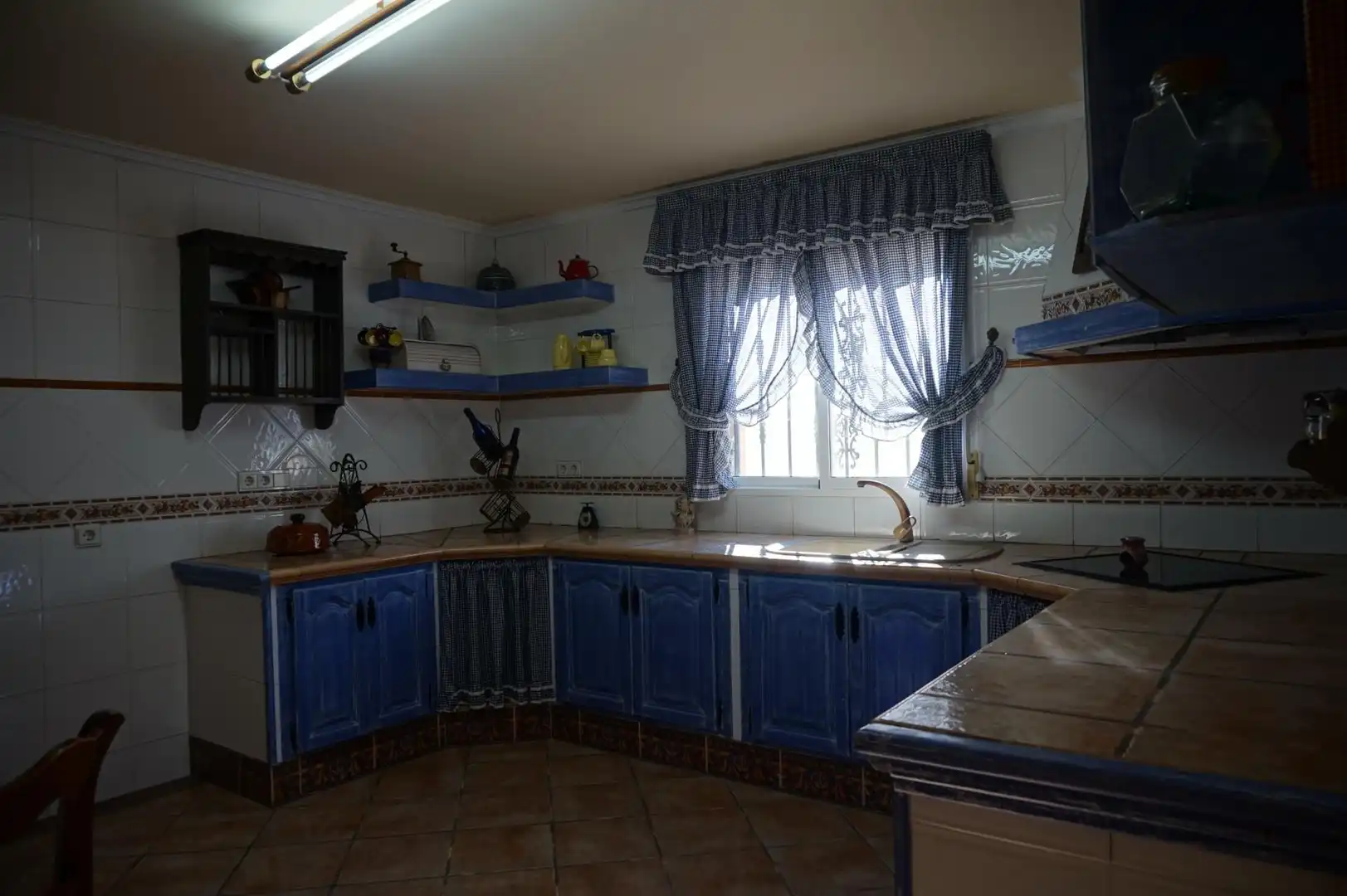 Cuina de Casa o xalet en venda en Elche / Elx amb Jardí privat, Terrassa i Traster