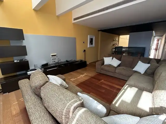 Sala de estar de Casa o chalet en venta en Barcelona con Aire acondicionado, Calefacción y Jardín privado