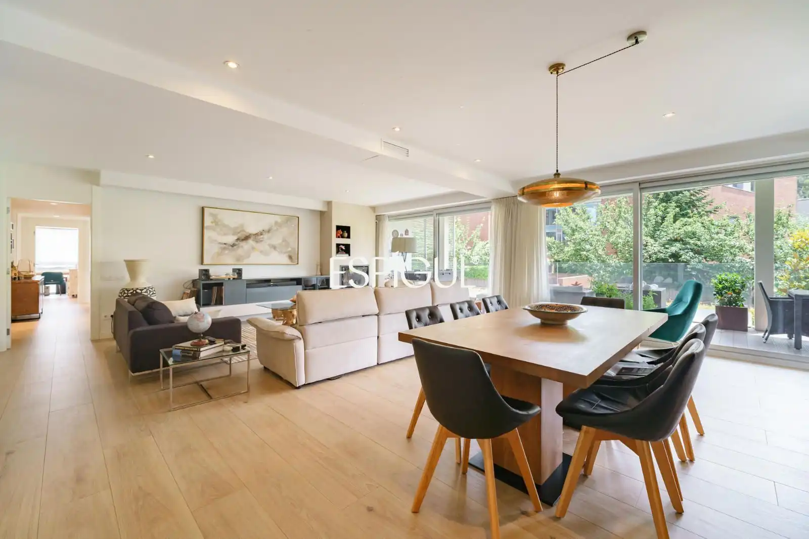 Sala de estar de Piso en venta en Sant Cugat del Vallès con Aire acondicionado, Calefacción y Terraza