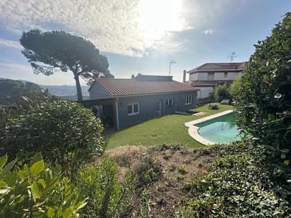 Vista exterior de Casa o xalet en venda en La Garriga amb Aire condicionat, Calefacció i Jardí privat