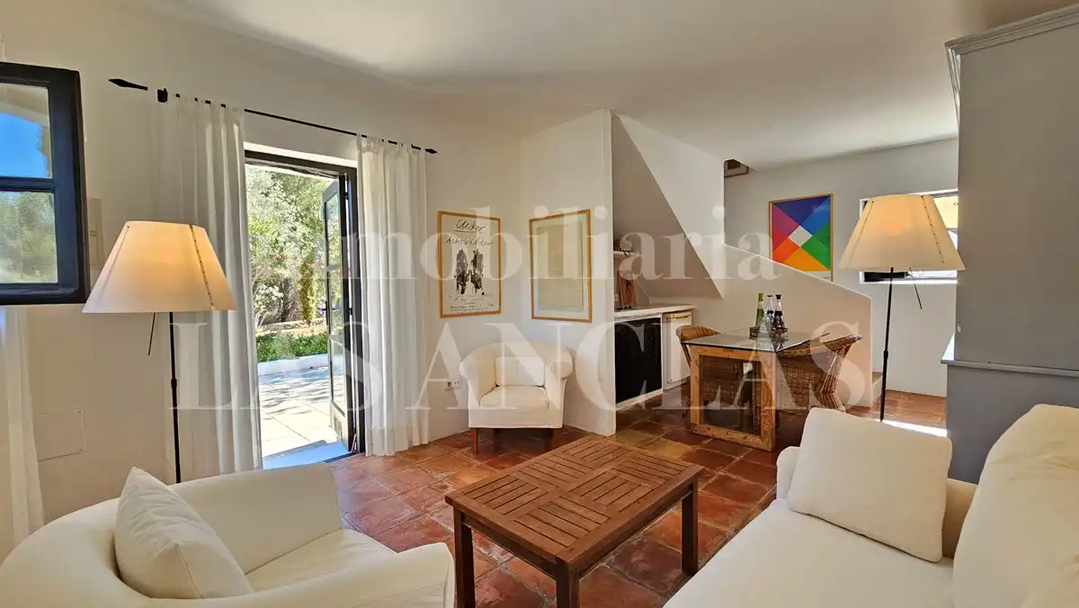 Sala d'estar de Finca rústica en venda en Santa Eulària des Riu amb Aire condicionat, Calefacció i Terrassa