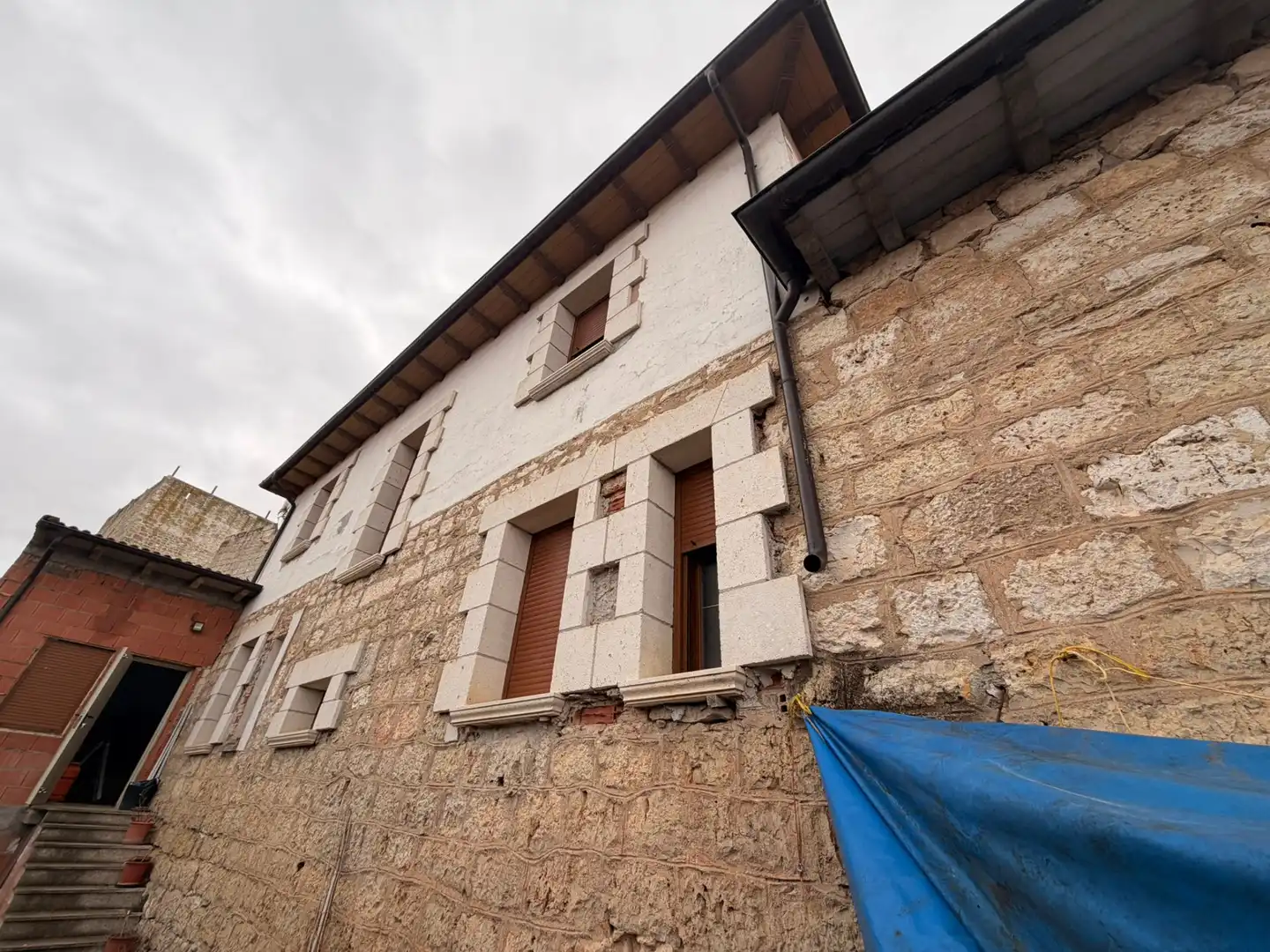 Vista exterior de Casa o chalet en venta en Cavia con Calefacción y Jardín privado