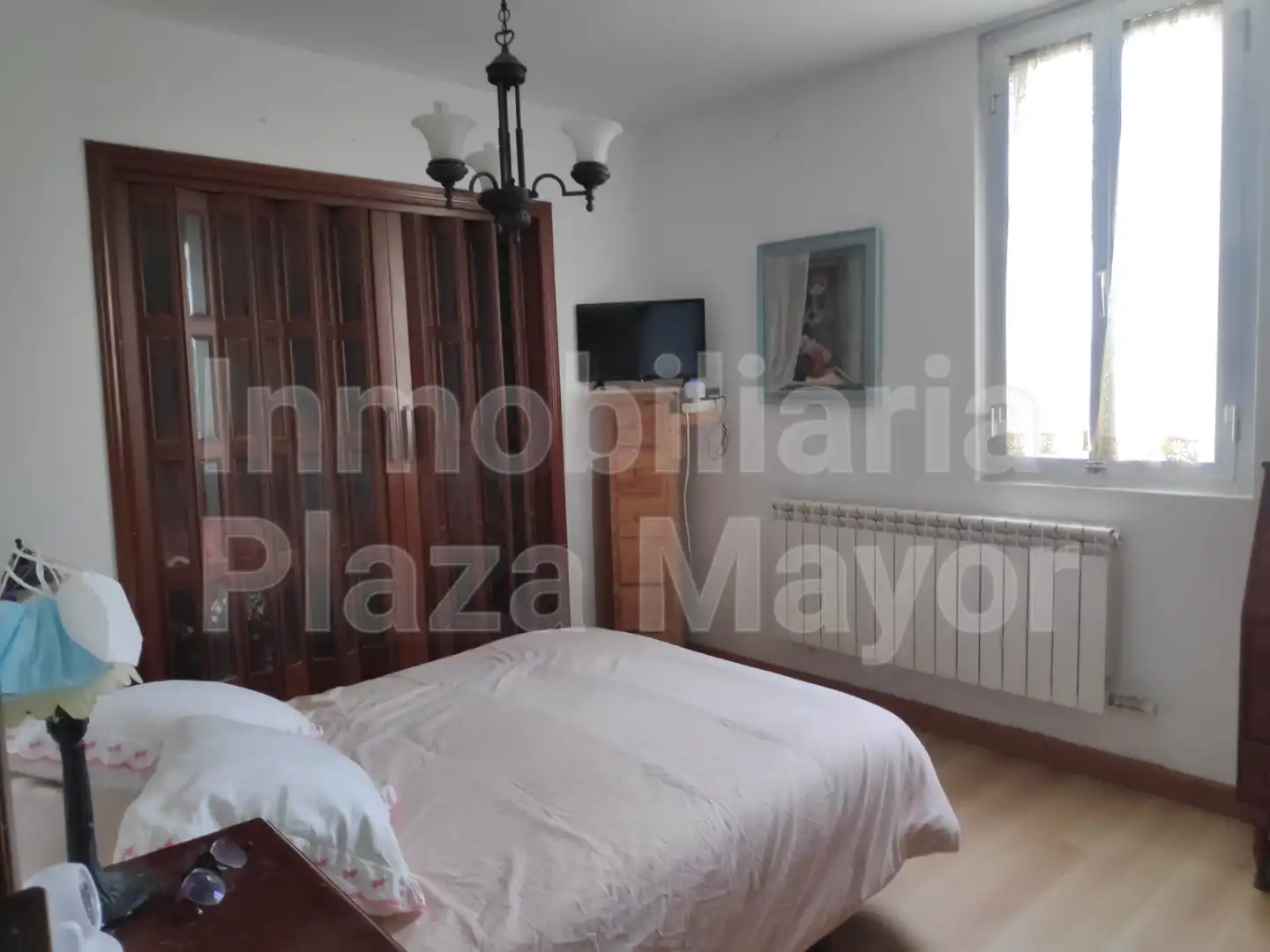Sala de estar de Casa o chalet en venta en Villares de la Reina con Calefacción, Jardín privado y Terraza