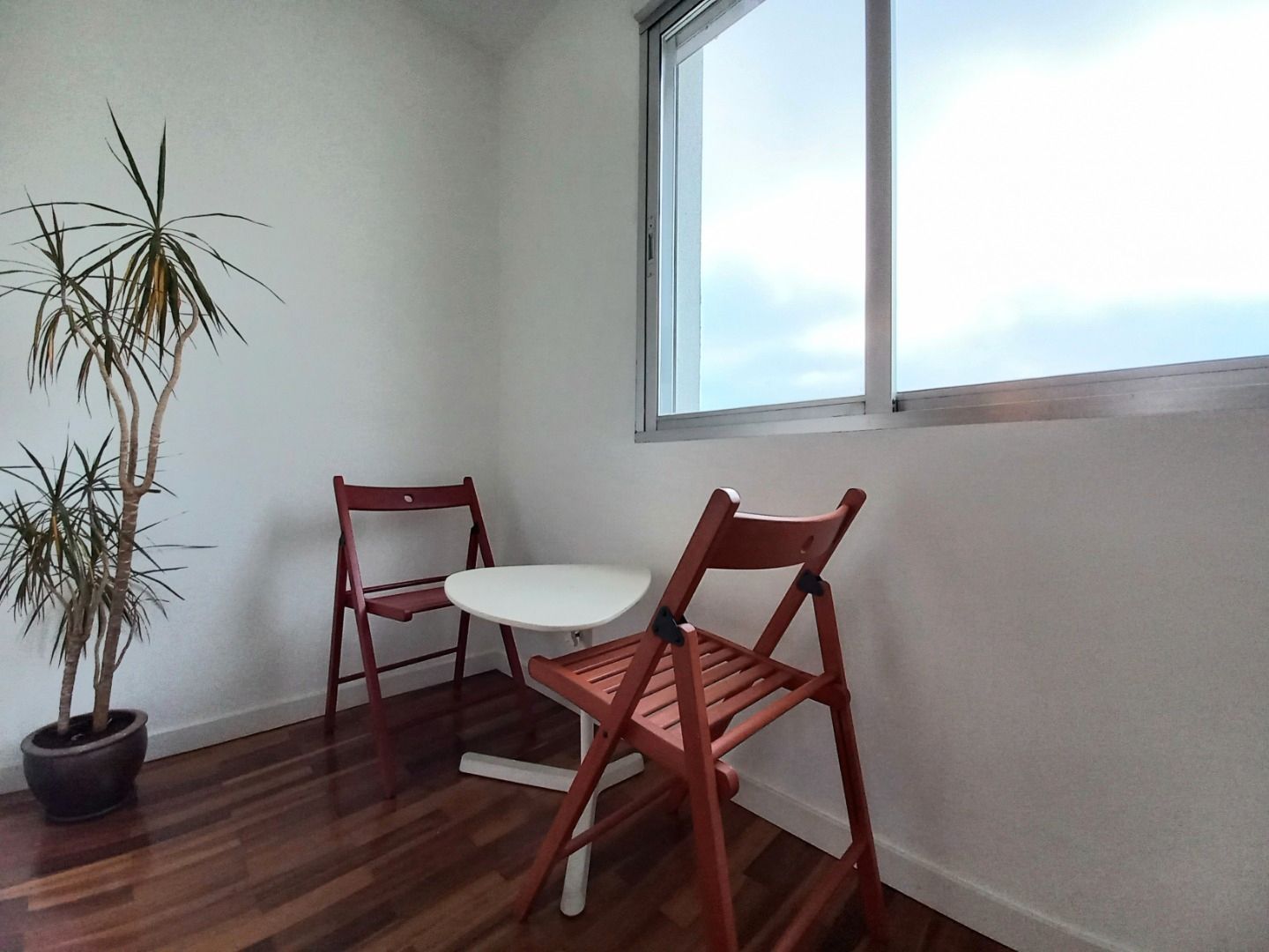 Dormitori de Pis en venda en Burgos Capital amb Calefacció i Terrassa