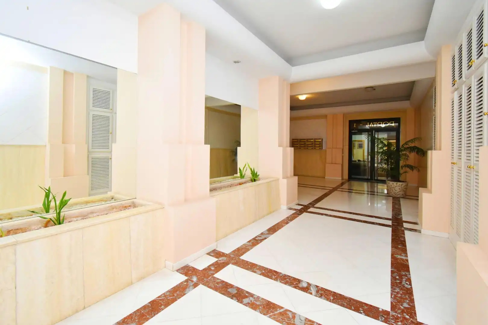 Piso en venta en El Ejido con Balcón
