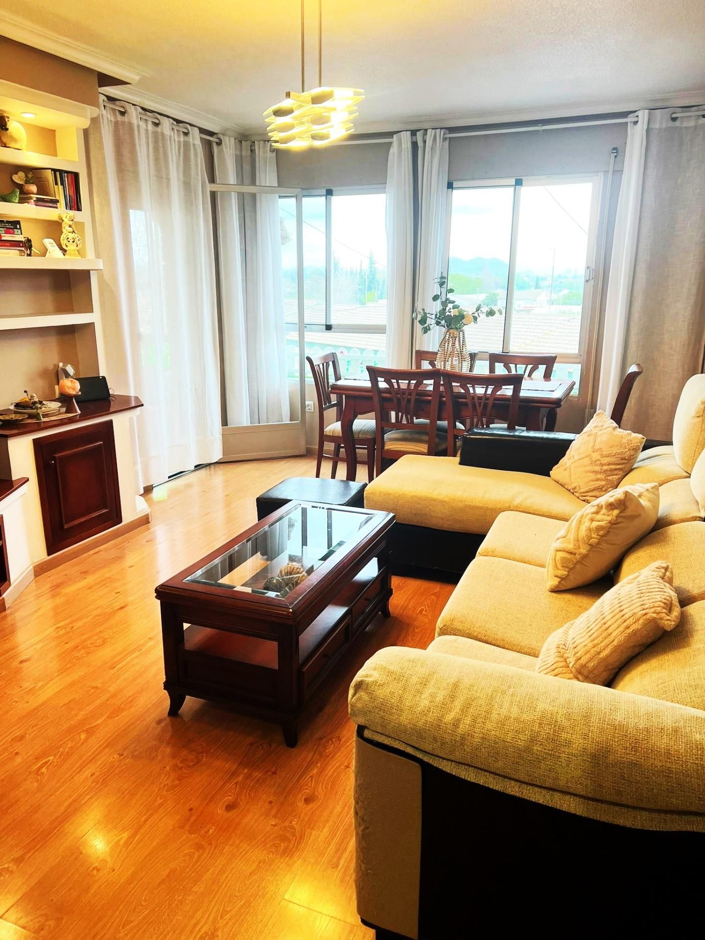 Sala de estar de Piso en venta en  Murcia Capital con Aire acondicionado, Parquet y Balcón