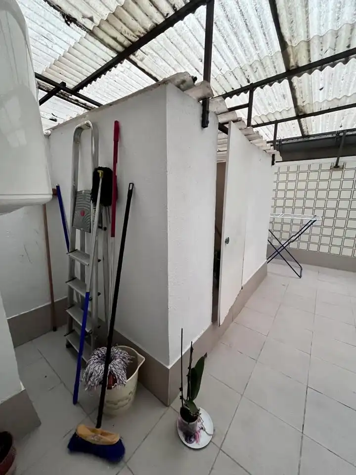 Appartamento con ascensore in vendita a calle de Monturiol, imagen 7